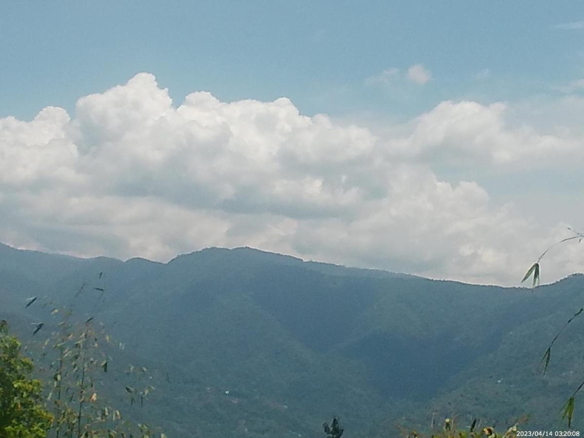 Mountain View Homestay 칼림퐁 외부 사진